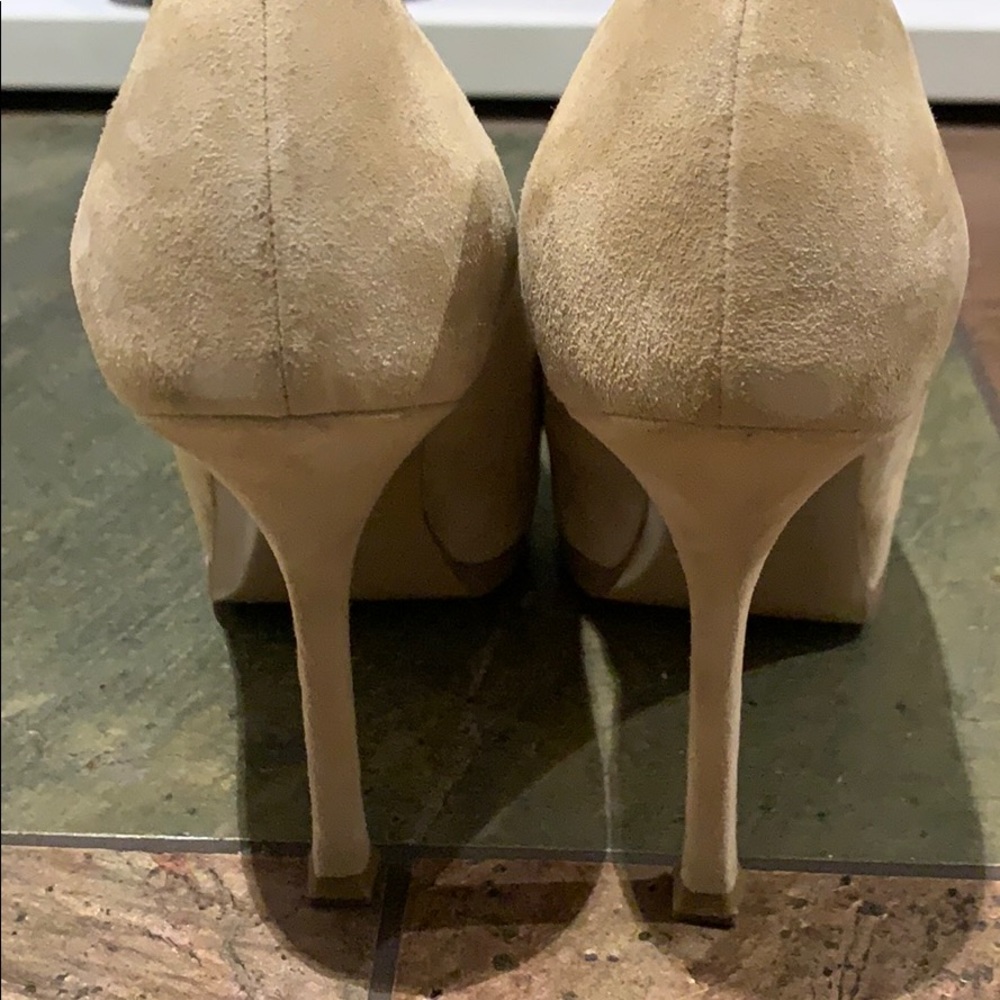 YSL Heels - Picture 4 of 5